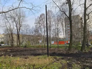 В Архангельске снесли расселённый дом на Гайдара и Ломоносова