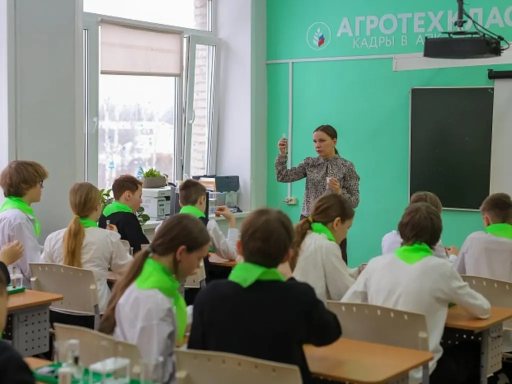В Поморье увеличат число школьников, углублённо изучающих точные науки