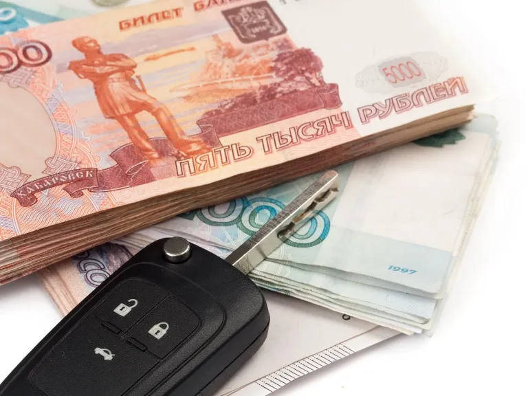Житель Поморья выплатил 94 тысячи рублей долга, чтобы сохранить УАЗ
